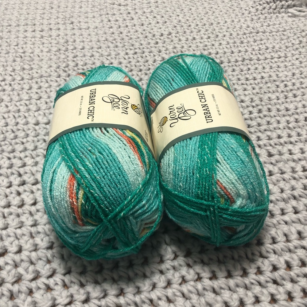 Yarn Bee Urban Chic Mint 2 Skeins